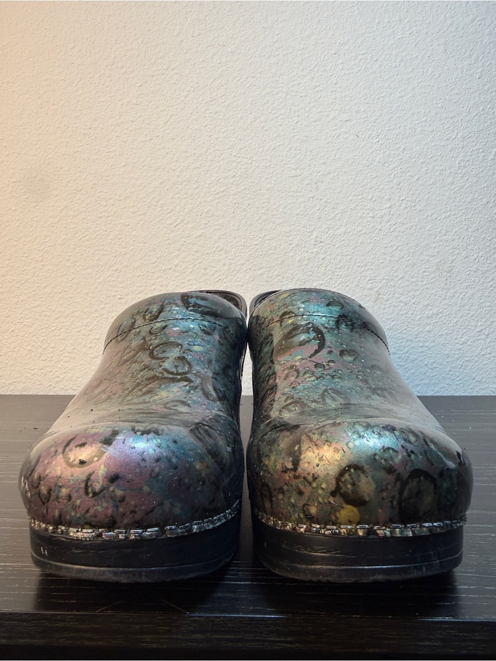 Dansko Women’s Multicolor Leather Slip-On Clogs Comfort Slip Resistant 7.5 - Picture 6 of 7